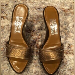Ferragamo bronze slides sandals size 5.5